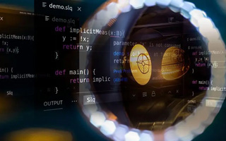 吕梁 ,php声明和调用变量的符号是什么？